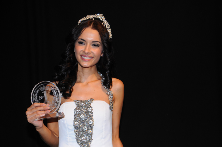 Jessica Rodrigues wins No1 Model of the World