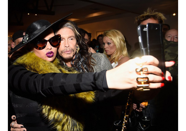 Amber's entourage is made up of the best of the best, including Steven Tyler. 