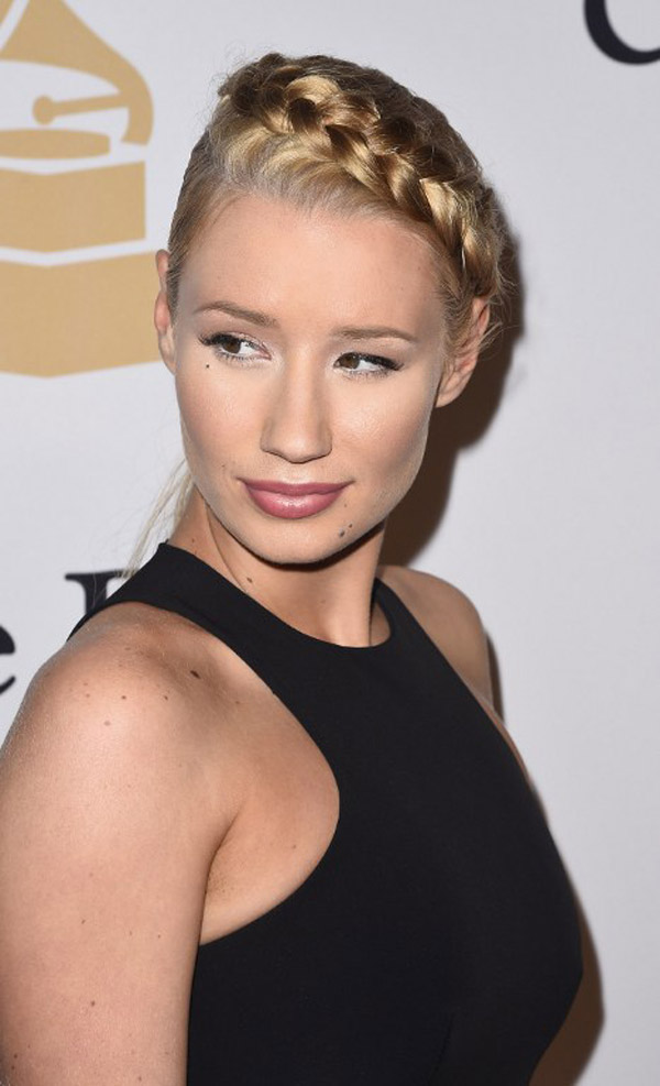 Wait WHAT? Iggy Azalea Got a Boob Job?! Before and After Pics