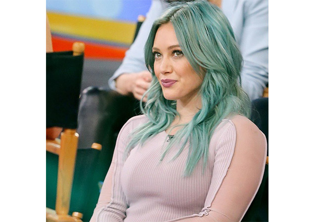 Hilary Duff Goes Green: Top 10 Celebrities with Candy Colored Hair