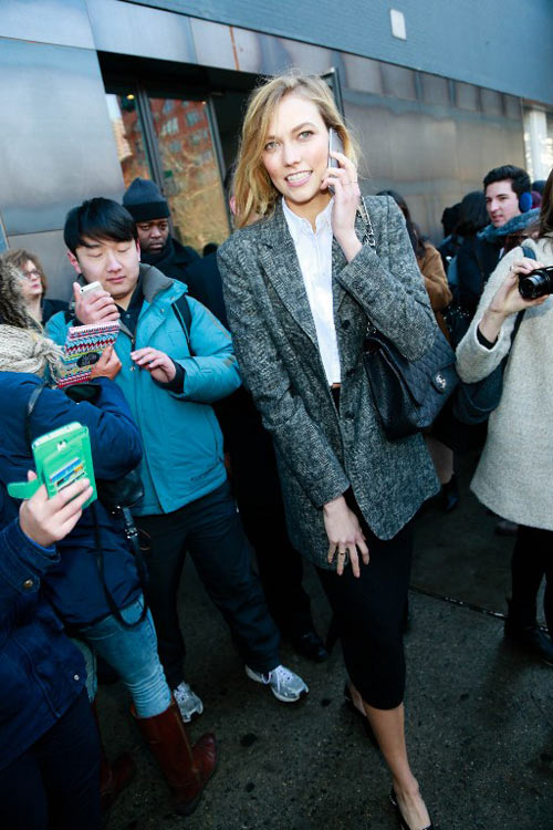 Supermodel Karlie Kloss Giving Coding Scholarships to Young Women