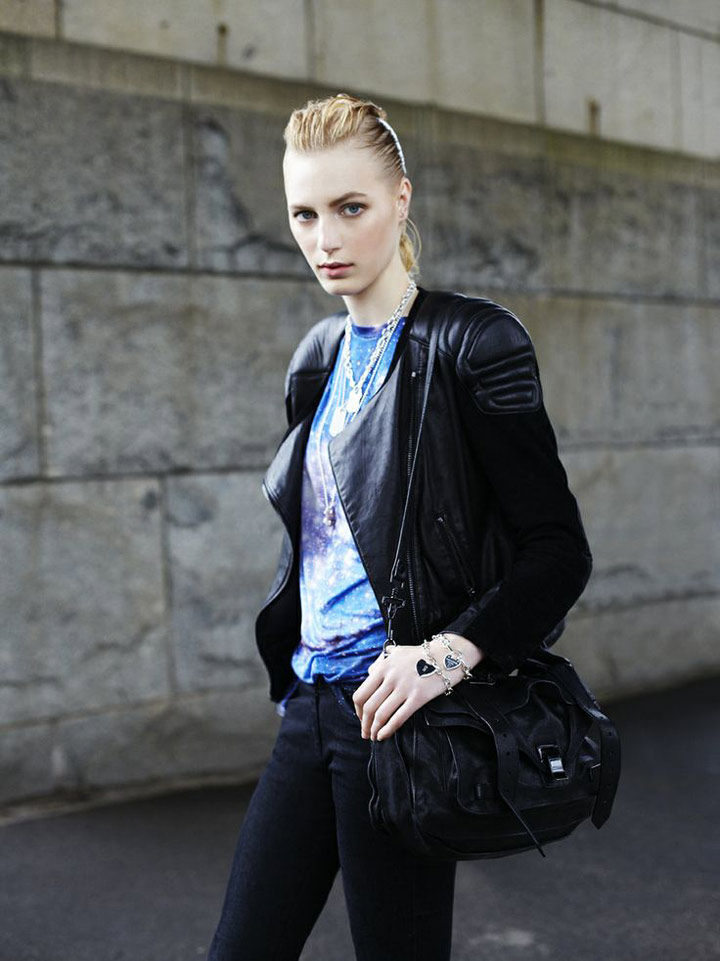 Julia Nobis